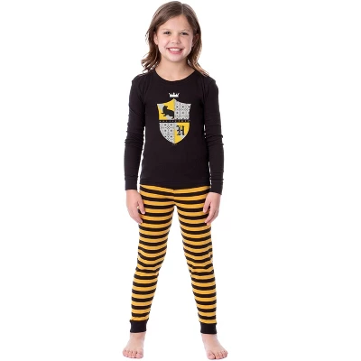 Harry Potter Coat Of Arms Sleep Tight Fit Family Pajama Set 1 Harry Potter Coat Of Arms Sleep Tight Fit Family Pajama Set