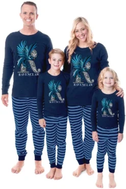 Harry Potter Animals Wizarding World Tight Fit Family Pajama Set -Sleepwear Sales Store GUEST da94eb2e e5cd 48b2 ba2e b402537ddfd6